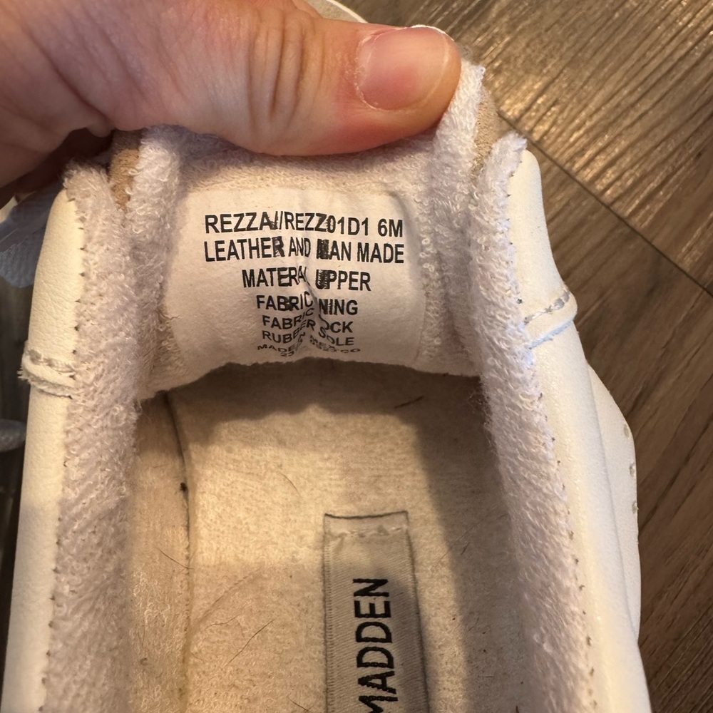 Steve Madden Silver Star Sneakers - Picture 4 of 5